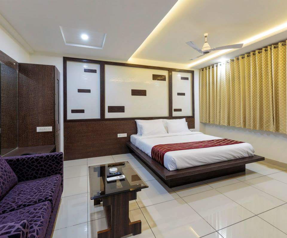 Hotel Radiant - Karvir - Kolhapur Image