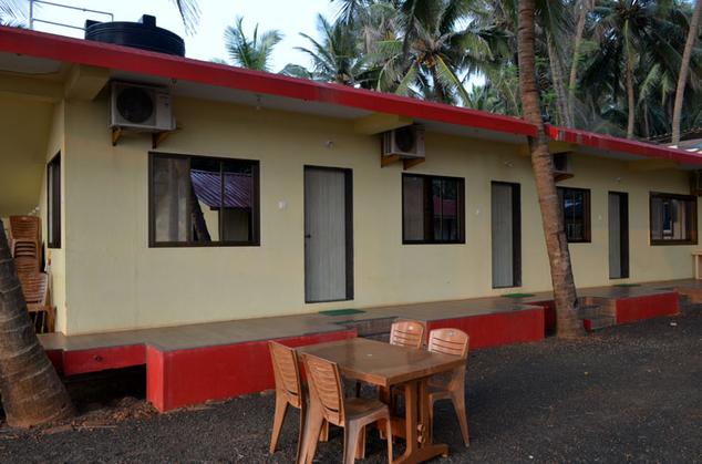 Hotel Sunshine Homestay - Medha Road - Malvan Image