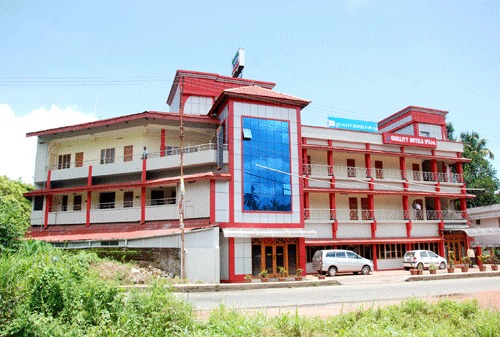 Quality Hotel - South Chalakudy - Thrissur Image