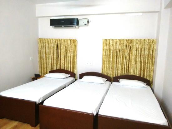 Sankers Tourist Home - Mannadiar Lane - Thrissur Image