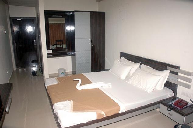 Shikhar Palace Hotel - Shikhar Complex - Junagadh Image