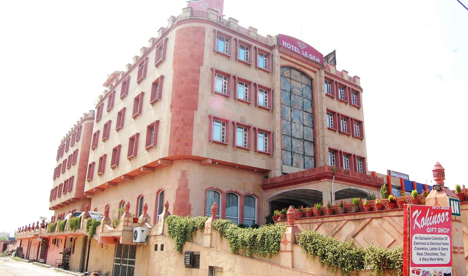 Hotel Nirula's - Huda - Panipat Image