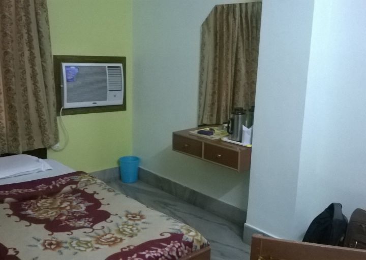 Hotel Himalayan Regency - Khalpara - Siliguri Image