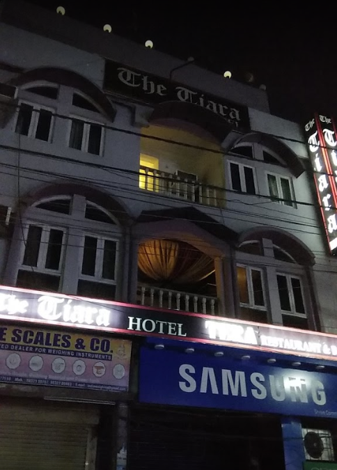 Tiara Hotel - Hakim Para - Siliguri Image