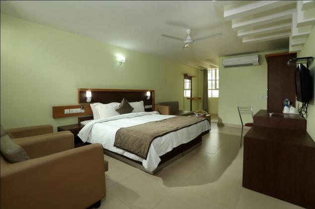 Hotel King Fort - Palayam - Kozhikode Image