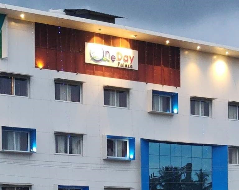 Kalpaka Tourist Home - Town Hall Road - Kozhikode Image