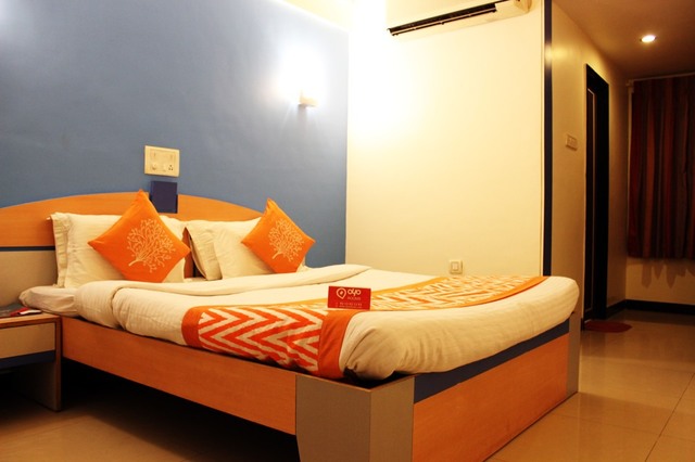 Hotel Dwaraka - Goodshed Road - Hubli Image