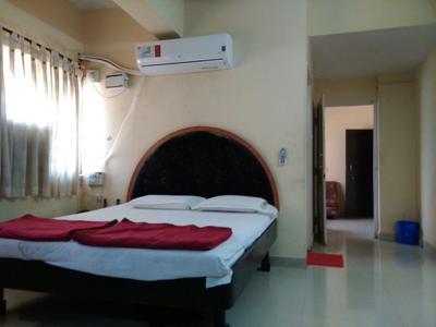 Hotel Peacock - Deshpande Nagar - Hubli Image