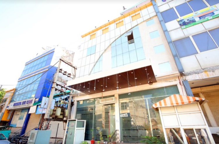 Hotel Mittaso - Godown Area - Zirakpur Image