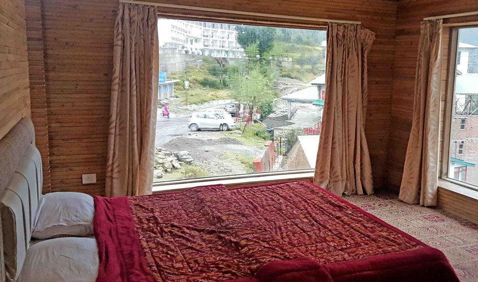 Krystal Hotel Restaurant - Padora Enclave - Patnitop Image