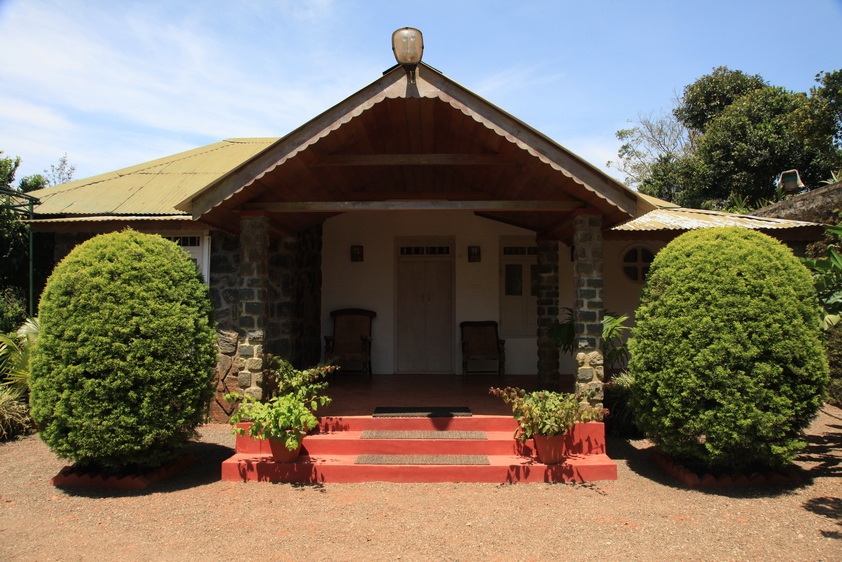 Kalarickal Heritage Bungalow - Kattapana Village - Idukki Image