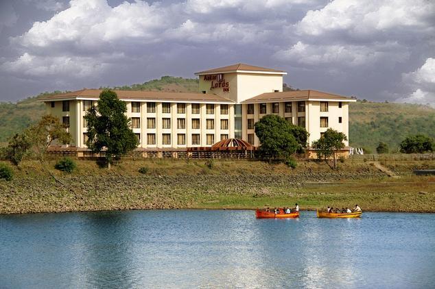 Aakar Lords Inn - Nashik Road - Saputara Image