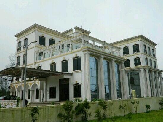 Hotel Sidarchie Palace - Police Station Road - Saputara Image