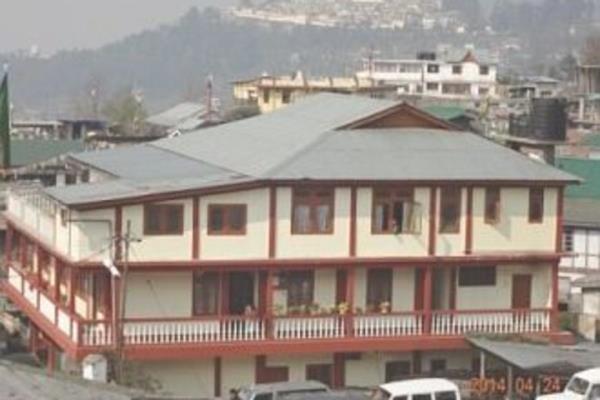 Monyul Lodge - Old Market - Tawang Image