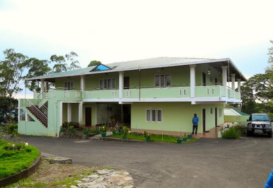 STM Tea Estate Bungalows - Sholayar Dam - Valparai Image