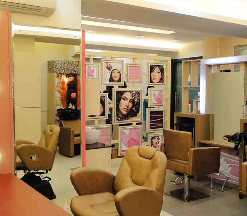 Istana Salon And Spa - Block J - Delhi Image