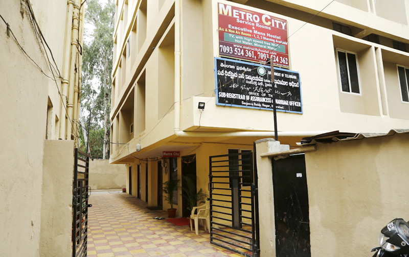 Metro City Hostel - Punjagutta - Hyderabad Image