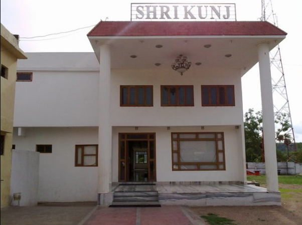 Hotel Shrikunj - Chanderi Image