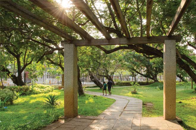 Bharathi Park - Pondicherry Image