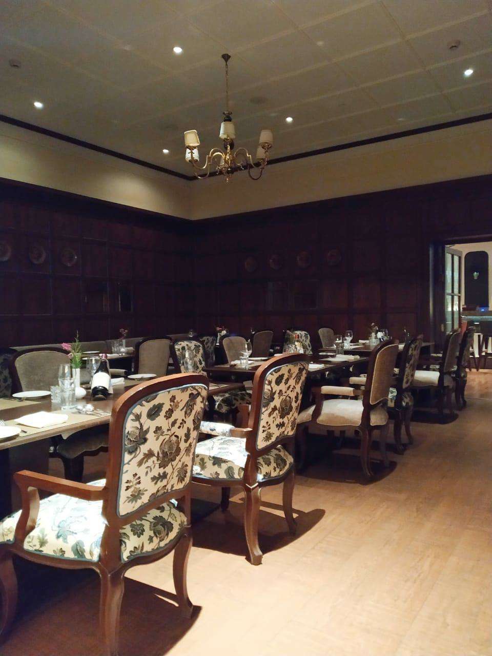 Dining Room - Kandal - Ooty Image