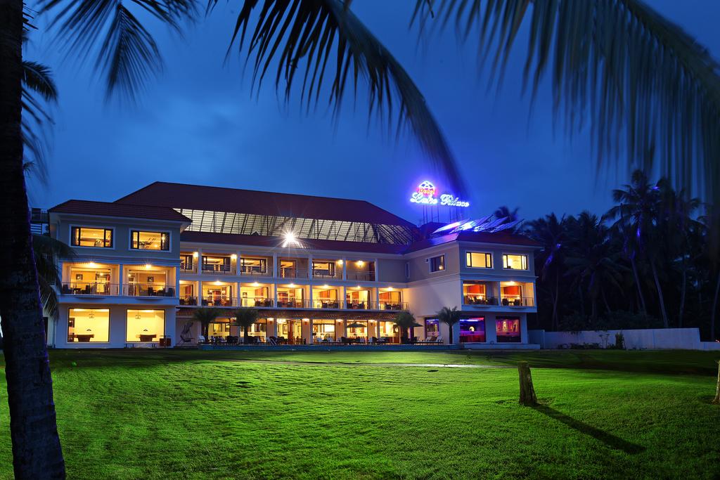 Hotel Lake Palace - Trivandrum Image