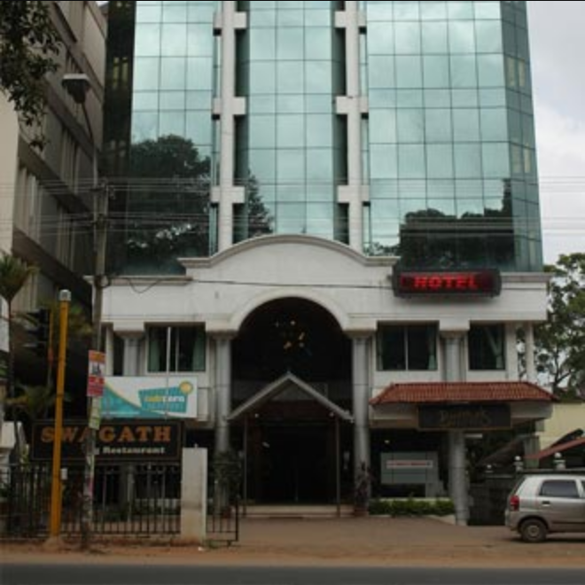 Comfort Inn Grand - Trivandrum Image