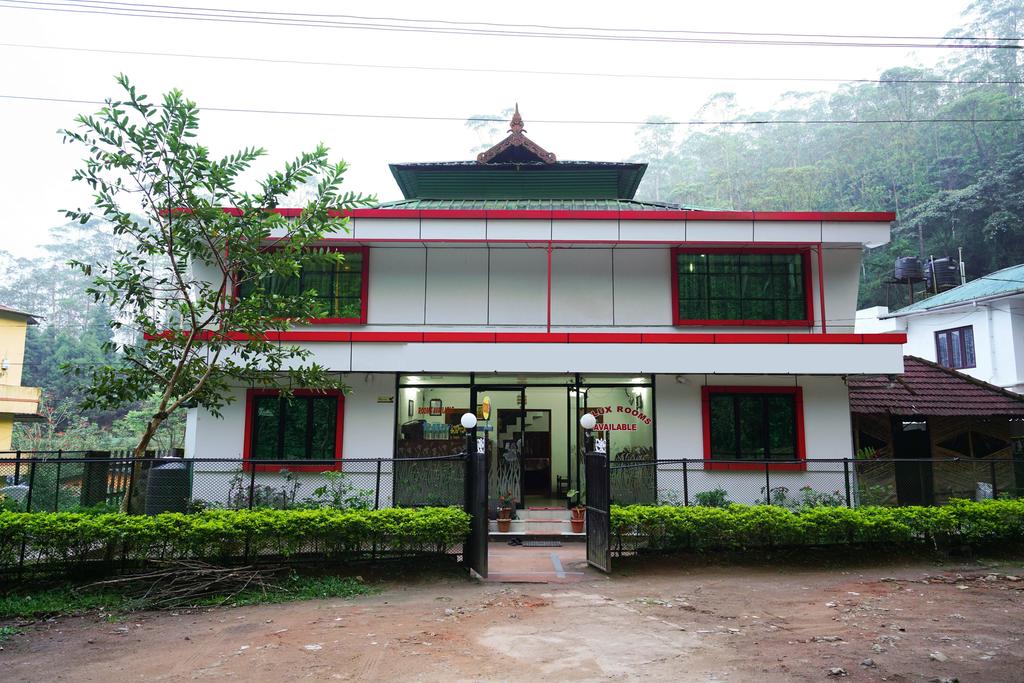 OYO 10641 Hotel Misty Hills - Munnar Image