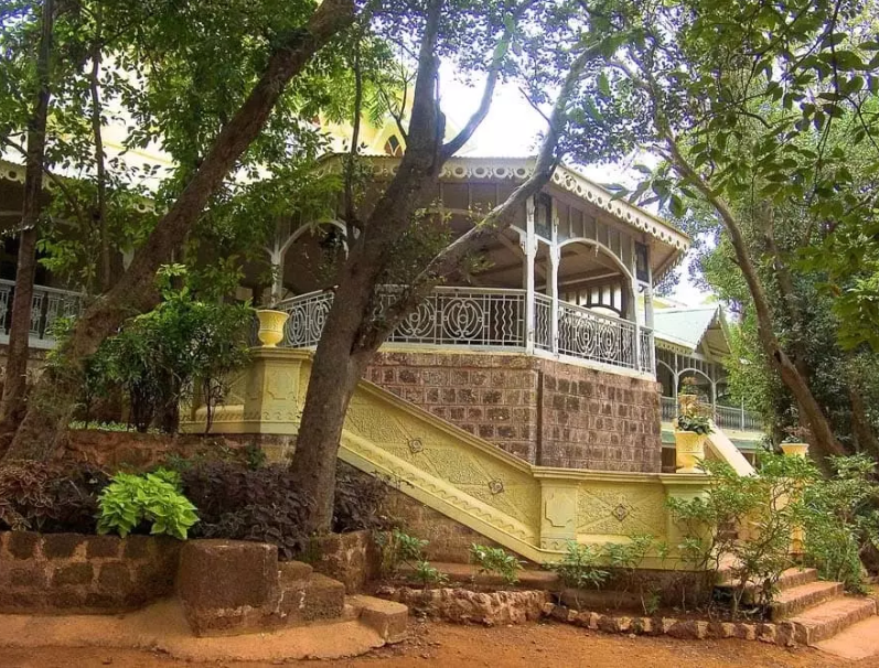 Dune Barr House - Verandah in the Forest - Matheran Image