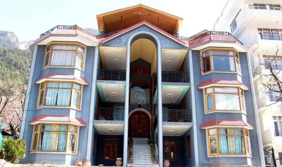 Abrol Hotel & Cottages - Manali Image