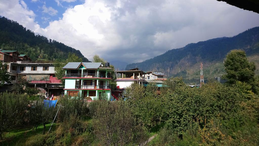 Backpacker's Den - Manali Image