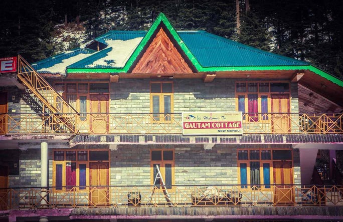 Gautam Hotel & Cottage - Manali Image