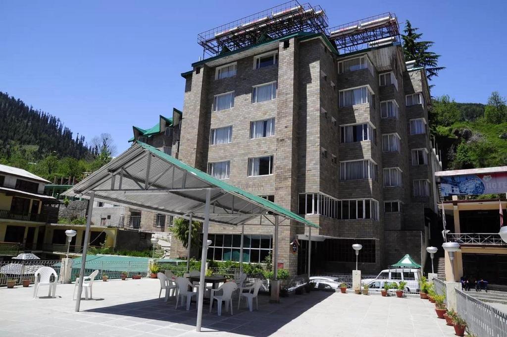 Golden Tulip - Manali Image