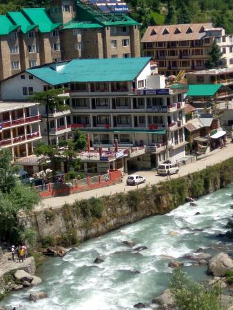 Hotel Dream Land Riverside - Manali Image