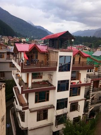 Hotel Leisure Inn - Manali Image