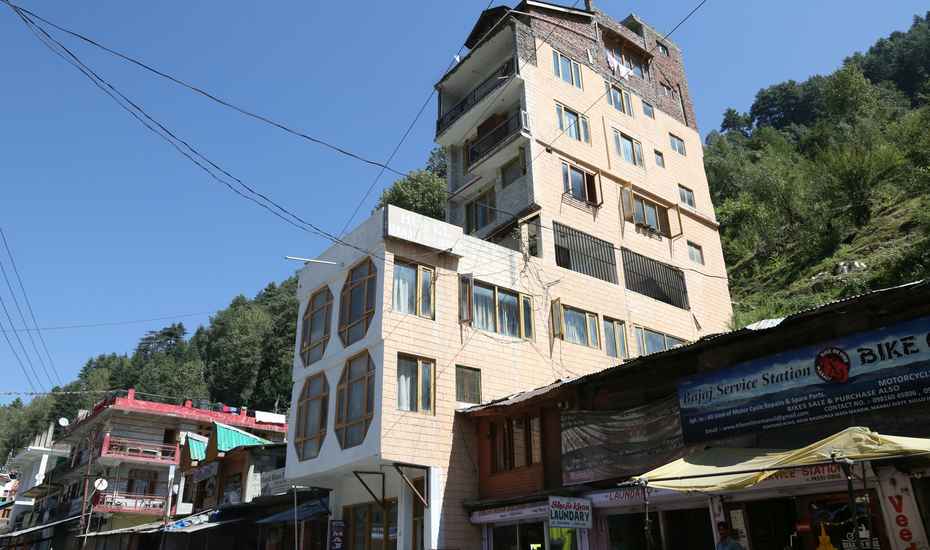 Hotel Manali Majestic - Manali Image