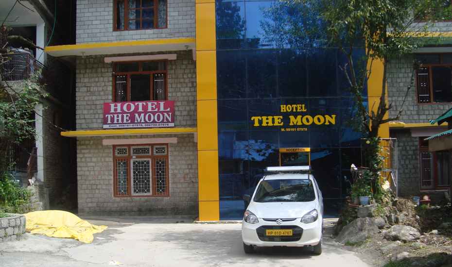 Hotel Moon - Manali Image