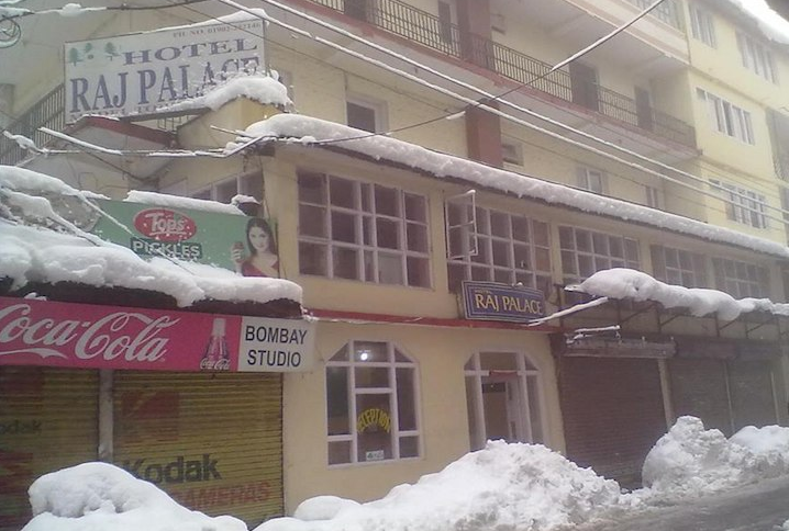 Hotel Raj Palace - Manali Image