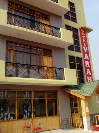 Hotel Varah - Manali Image