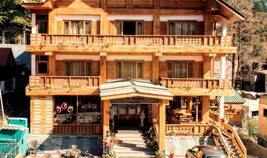 Hotel Whispering Inn - Manali Image