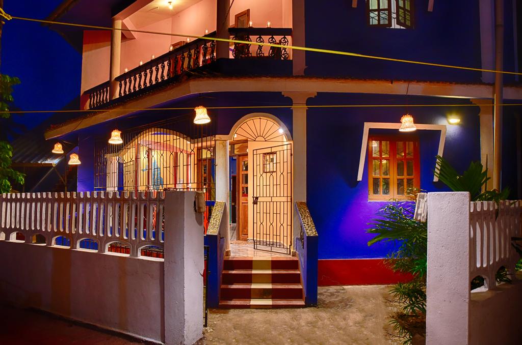 BeachSide by Bombay Backpackers - Goa Image