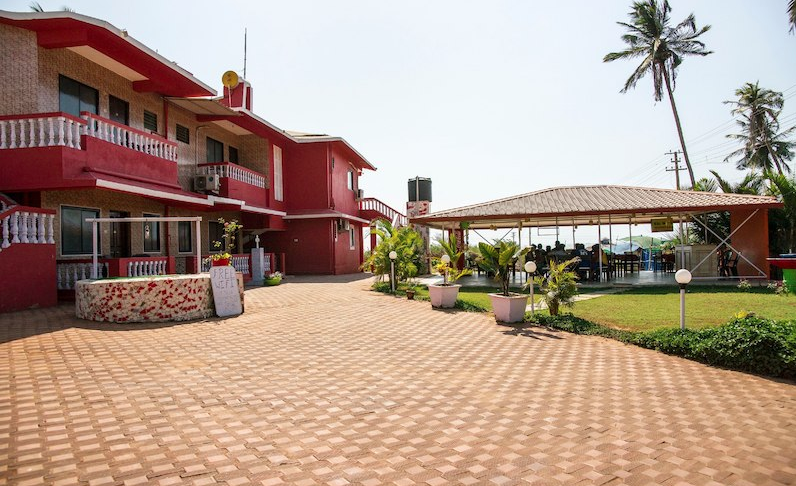 Oceans 7 Inn - Goa Image