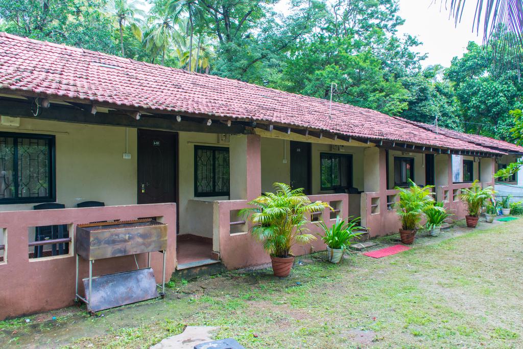 Raikar Guest House - Goa Image