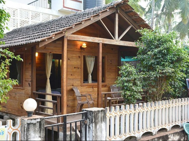 Shawns Inn Wooden Cottages - Goa Image