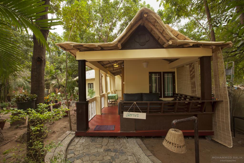 Vallis Top-Notch Resorts - Goa Image