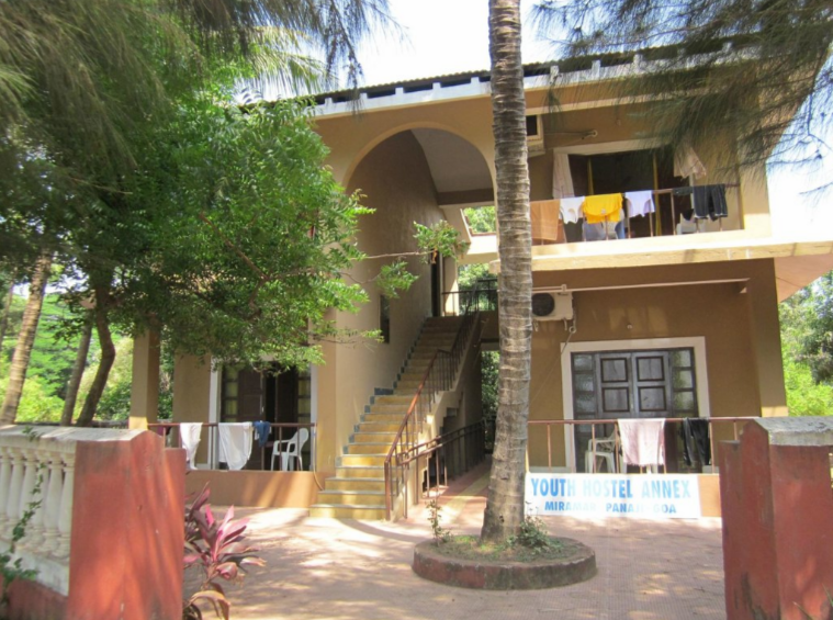 Youth Hostel Miramar - Goa Image