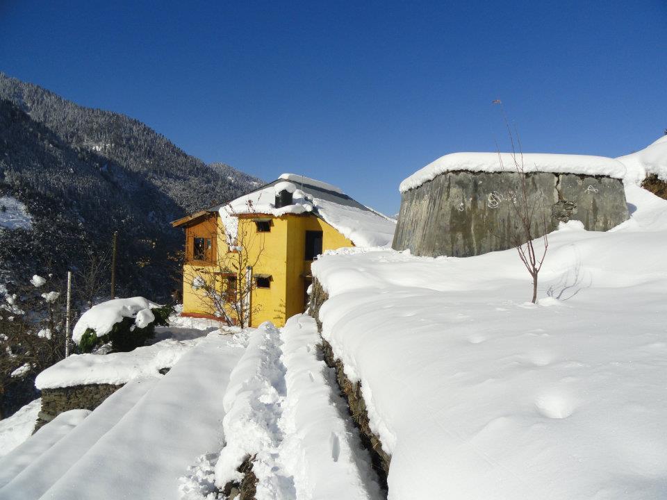 Apple Mountain Villa - Chamba Image