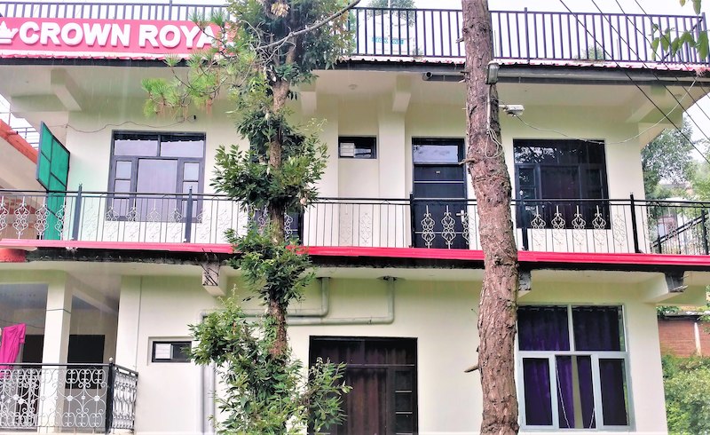 Crown Royal Cottage - Chamba Image