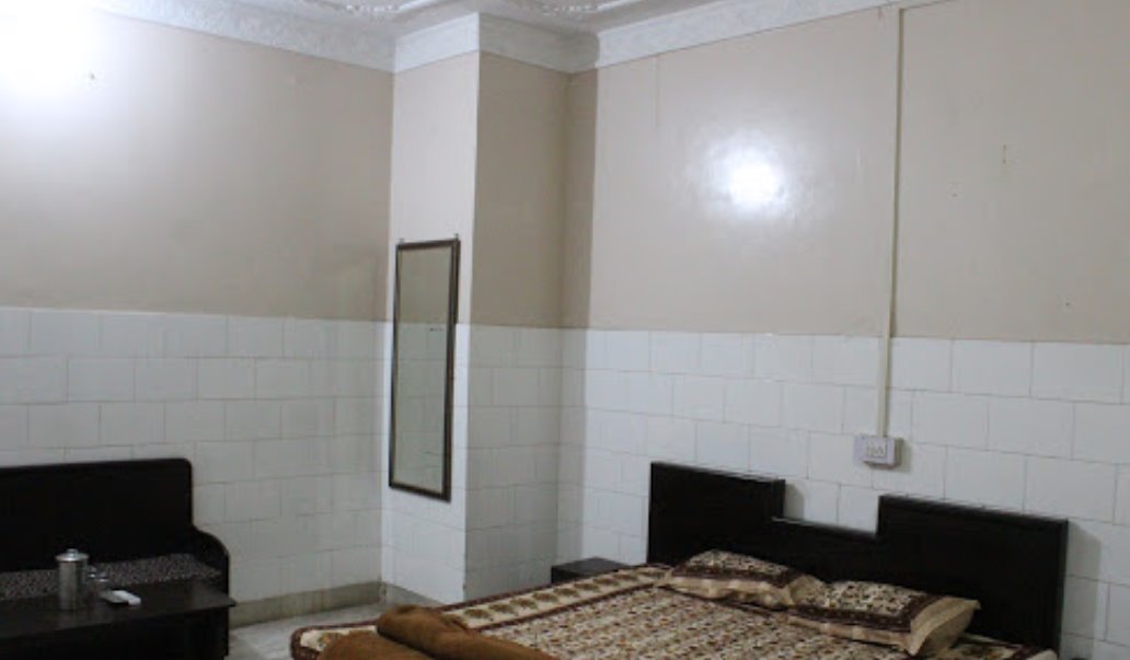 RK Hotel - Chamba Image