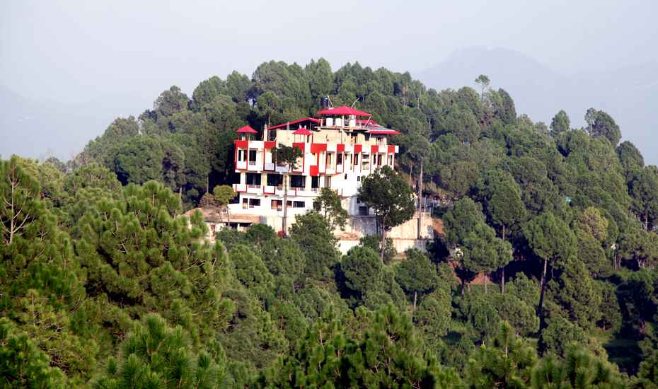 Moon Resorts - Sirmaur Image