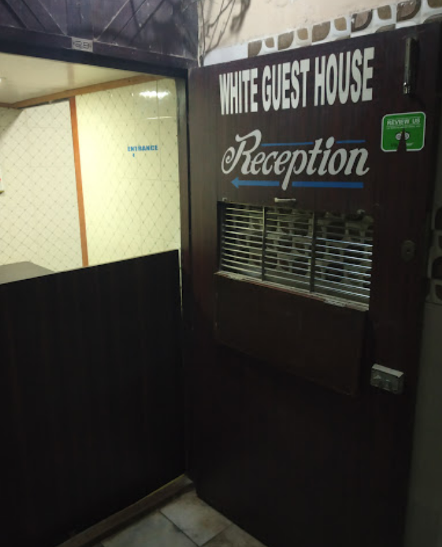 White House Guest House - Mumbai Image